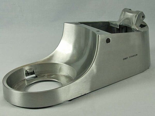 Delonghi Ped Prt Chef Titanium Br Silv - Kw710363